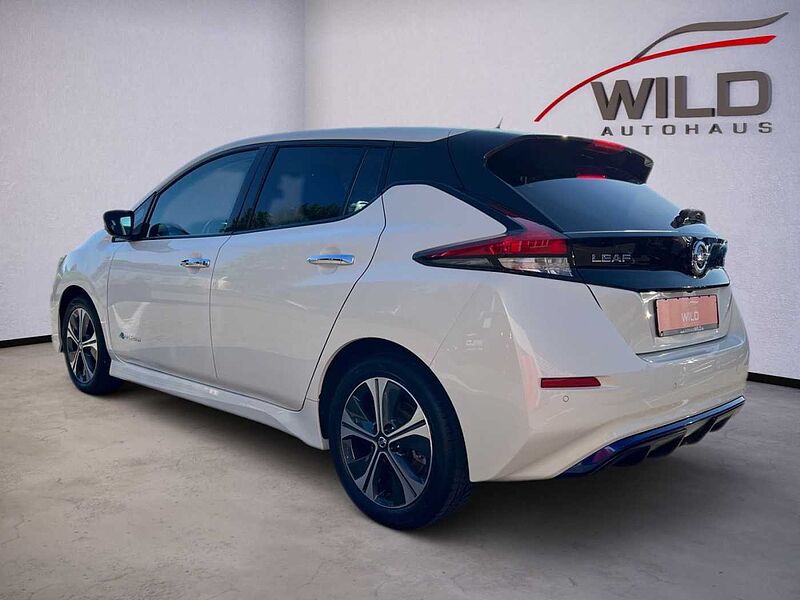 Nissan Leaf ZE1 40kWh N-Connecta LED 360° Winterpaket