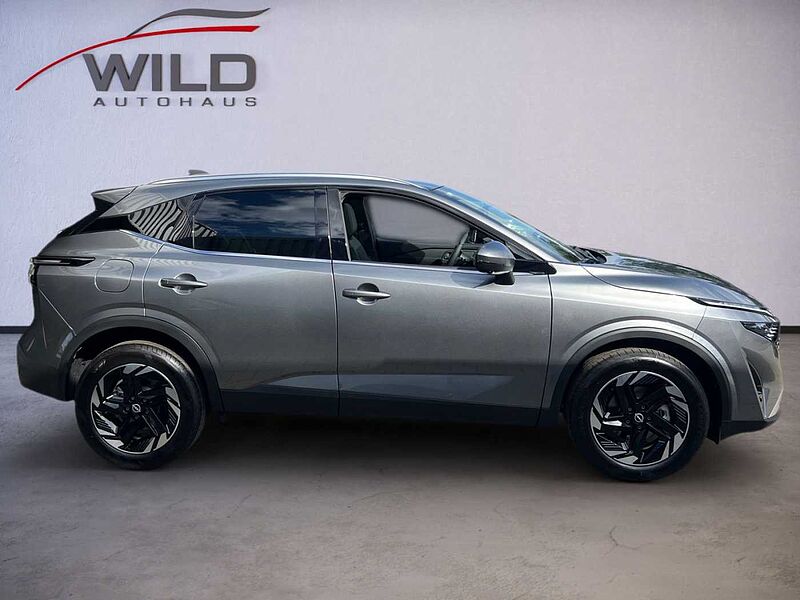 Nissan Qashqai 1.3 MHEV N-Connecta Panorama Winter Komfort