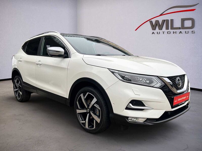 Nissan Qashqai 1.7 dCi Tekna + 4x4 Kamera Navi Pano LED