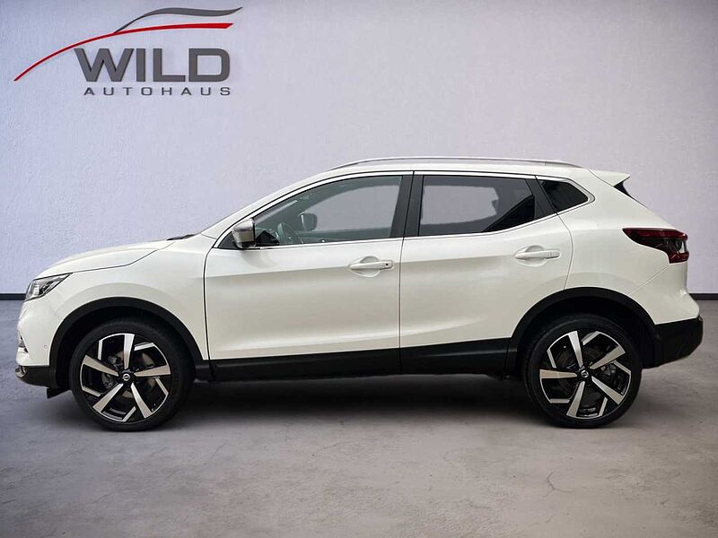 Nissan Qashqai 1.7 dCi Tekna + 4x4 Kamera Navi Pano LED