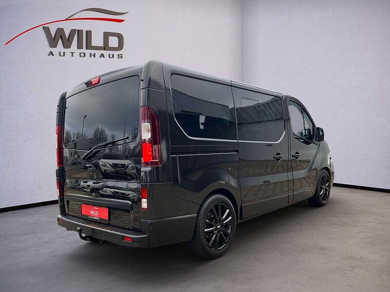 Nissan Primastar Kombi L1H1 Tekna MobiTEC DCT 'BLACK'