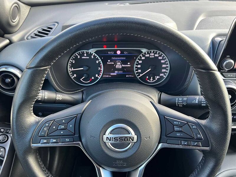 Nissan Juke 1.0 DIG-T N-Connecta LED Kamera CarPlay AWR